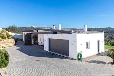 Villa avec 4 chambres à vendre à Querença