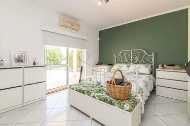 Villa avec 4 chambres à vendre à Santa Bárbara de Nexe