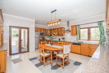 Villa com 4 quartos à venda em Quarteira