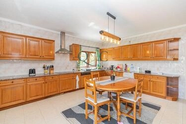 Villa com 4 quartos à venda em Quarteira