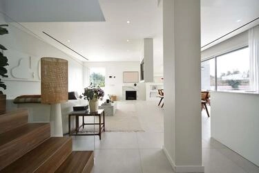 Villa com 4 quartos à venda em Santa Bárbara de Nexe