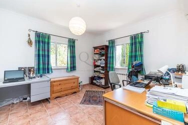 Villa com 4 quartos à venda em Santa Bárbara de Nexe