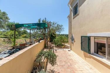 Villa com 4 quartos à venda em Santa Bárbara de Nexe