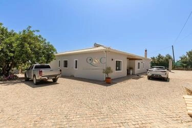 Villa com 4 quartos à venda em São Brás de Alportel