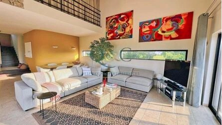 Villa com 4 quartos à venda em São Brás de Alportel