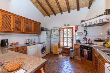 Villa com 4 quartos à venda em São Brás de Alportel