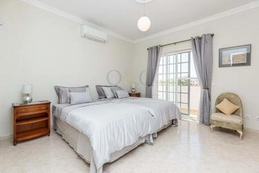 Villa com 4 quartos à venda em Boliqueime