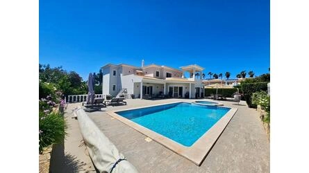 Villa avec 5 chambres à vendre à Almancil