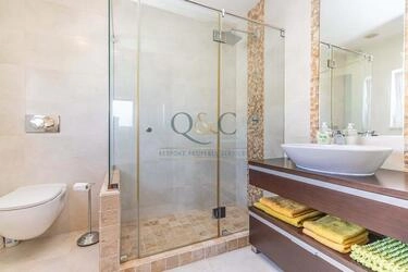 Villa avec 5 chambres à vendre à Quarteira