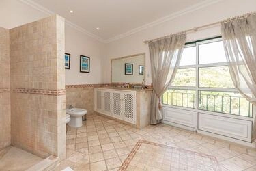 Villa avec 5 chambres à vendre à Querença