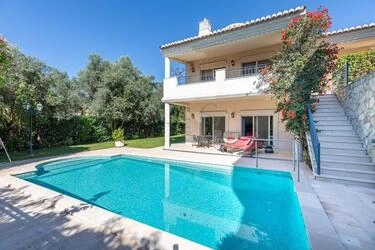 Villa avec 5 chambres à vendre à Santa Bárbara de Nexe