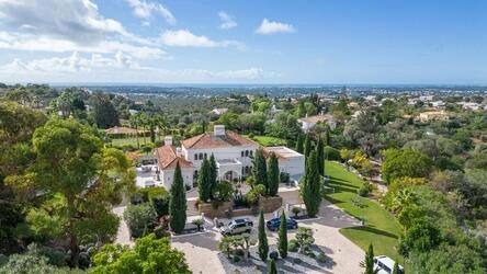 Villa avec 5 chambres à vendre à Almancil