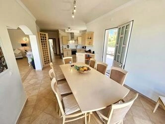 Villa com 5 quartos à venda em Almancil
