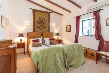 Villa com 5 quartos à venda em Querença