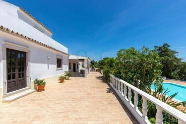 Villa com 5 quartos à venda em São Brás de Alportel