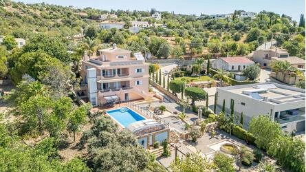 Villa com 6 quartos à venda em São Brás de Alportel