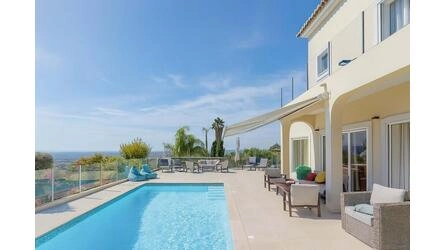 Villa com 4 quartos à venda em Almancil