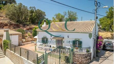 2 Bedroom Villa For Sale in Tôr